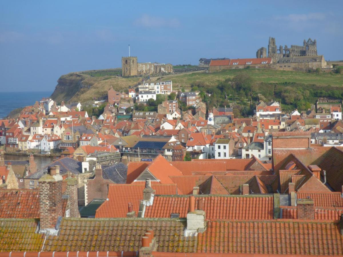 Araucaria House Whitby Exterior foto